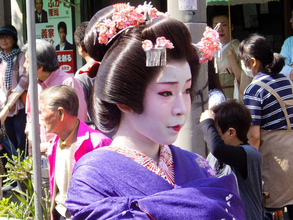 Geisha in Tokyo: Hangyoku 半玉